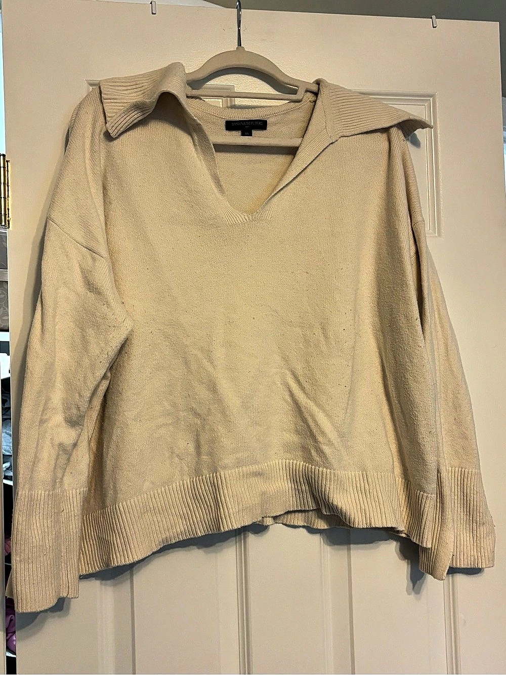 Banana Republic Knit Collared Sweater in Cream XL